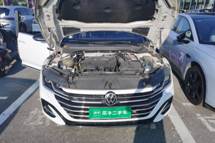 Used Volkswagen FAW-Volkswagen CC 2021 380TSI Striking Edition Engine Bay