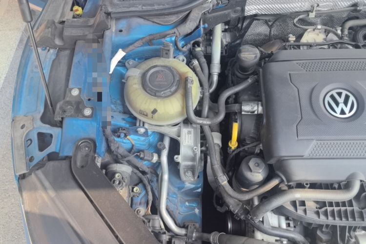 Used Volkswagen FAW-Volkswagen CC 2021 Estate Car 380TSI Vizion Edition Engine Bay Right