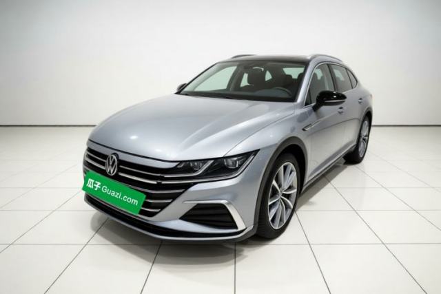 Volkswagen FAW-Volkswagen CC 2021 Estate Car 380TSI Vizion Edition usata