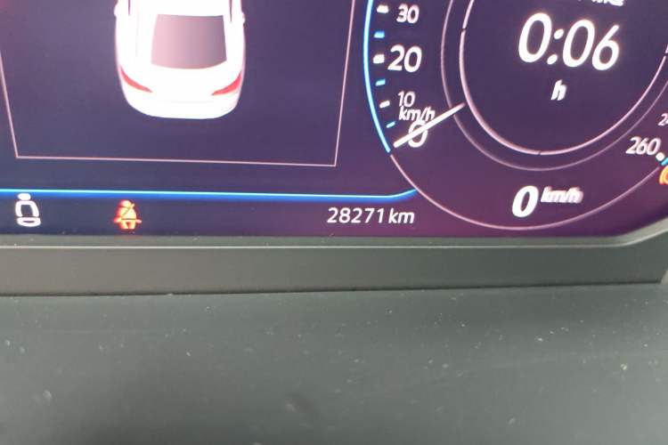 Used Volkswagen FAW-Volkswagen CC 2021 380TSI Striking Edition Odometer Close Up