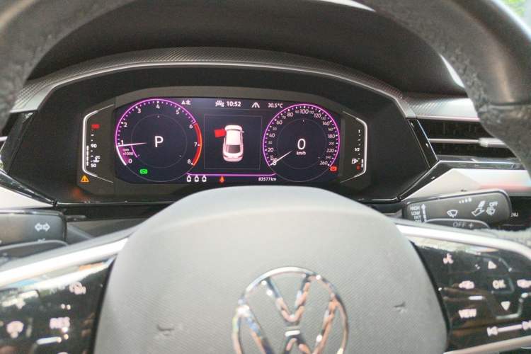 Used Volkswagen FAW-Volkswagen CC 2021 380TSI Striking Edition Odometer Close Up