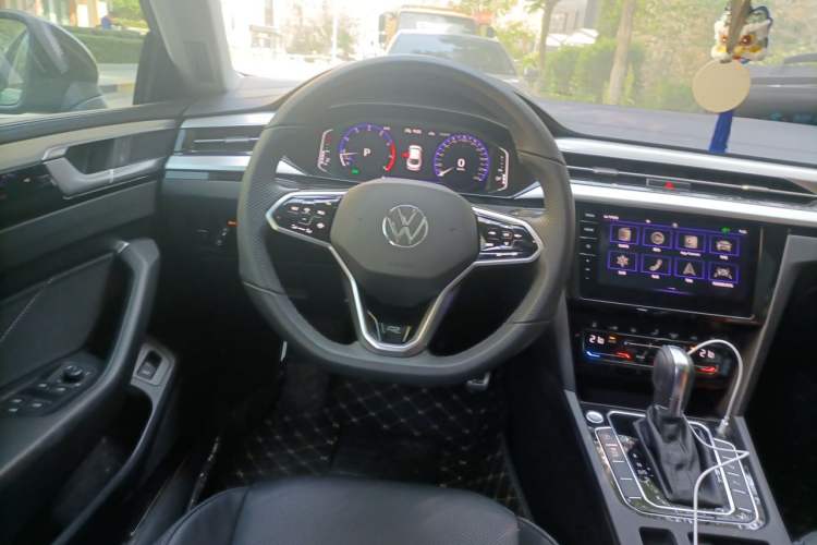 Used Volkswagen FAW-Volkswagen CC 2021 380TSI Striking Edition Steering Wheel