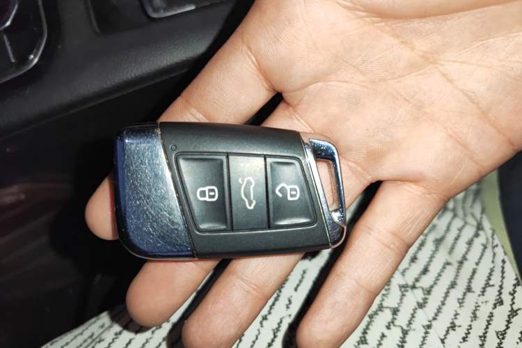 Used Volkswagen FAW-Volkswagen CC 2021 380TSI Striking Edition Vehicle Key
