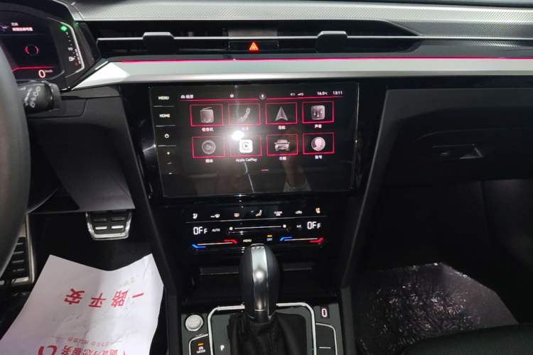 Used Volkswagen FAW-Volkswagen CC 2021 Estate Car 380TSI Vizion Edition Audio And AC Panel