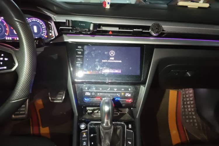 Used Volkswagen FAW-Volkswagen CC 2021 380TSI Striking Edition Audio And AC Panel