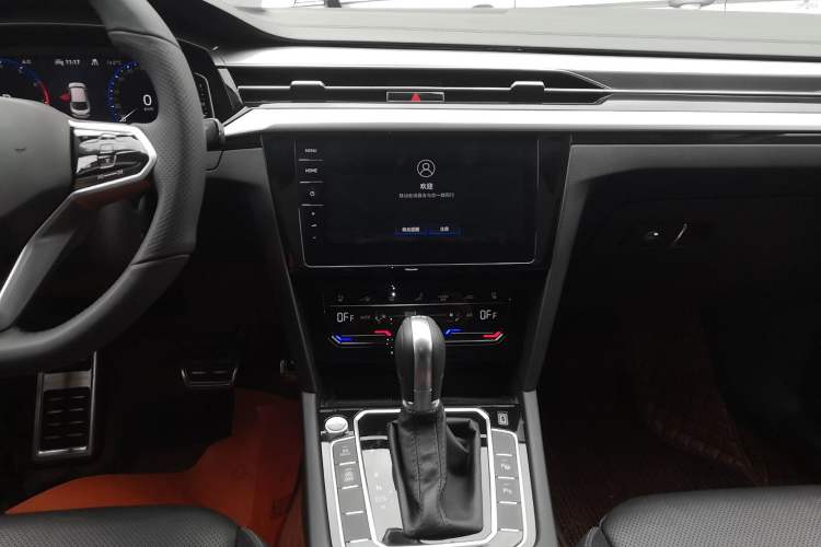 Used Volkswagen FAW-Volkswagen CC 2021 380TSI Striking Edition Audio And AC Panel
