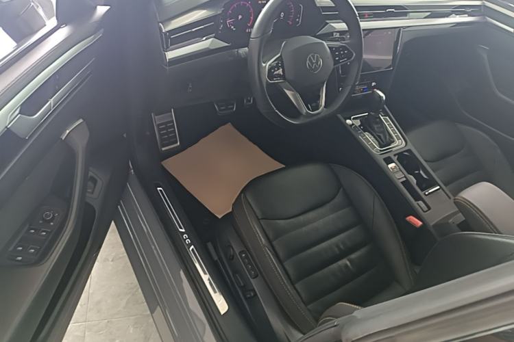 Used Volkswagen FAW-Volkswagen CC 2021 380TSI Striking Edition Driver Seat