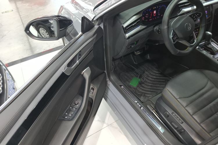 Used Volkswagen FAW-Volkswagen CC 2021 380TSI Striking Edition Driver Seat