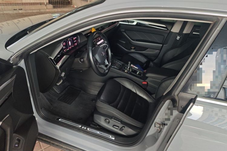 Used Volkswagen FAW-Volkswagen CC 2021 Estate Car 380TSI Vizion Edition Driver Seat
