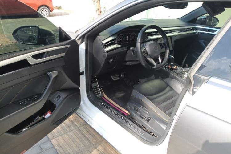 Used Volkswagen FAW-Volkswagen CC 2021 380TSI Striking Edition Driver Seat