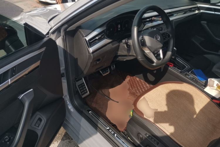 Used Volkswagen FAW-Volkswagen CC 2021 380TSI Striking Edition Driver Seat