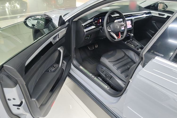 Used Volkswagen FAW-Volkswagen CC 2021 Estate Car 380TSI Vizion Edition Driver Seat