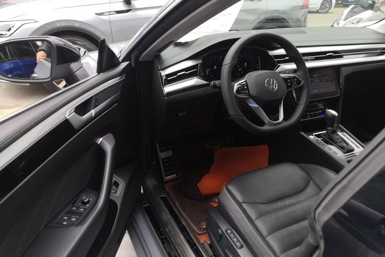 Used Volkswagen FAW-Volkswagen CC 2021 380TSI Striking Edition Driver Seat