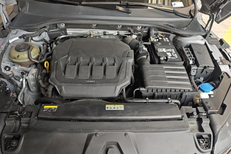 Used Volkswagen FAW-Volkswagen CC 2021 330TSI Ignite Edition Engine Bay