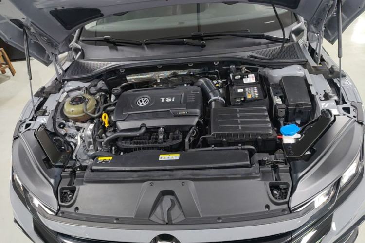 Used Volkswagen FAW-Volkswagen CC 2021 Estate Car 380TSI Vizion Edition Engine Bay