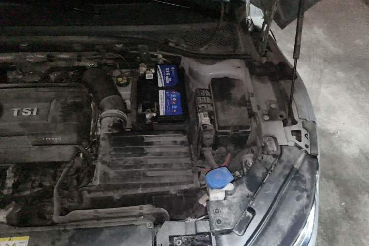 Used Volkswagen FAW-Volkswagen CC 2021 380TSI Striking Edition Engine Bay Left