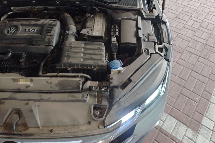 Used Volkswagen FAW-Volkswagen CC 2021 Estate Car 380TSI Vizion Edition Engine Bay Left