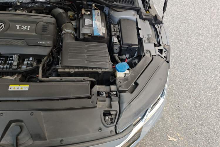 Used Volkswagen FAW-Volkswagen CC 2021 380TSI Striking Edition Engine Bay Left