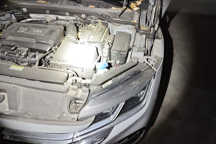 Used Volkswagen FAW-Volkswagen CC 2021 380TSI Striking Edition Engine Bay Left
