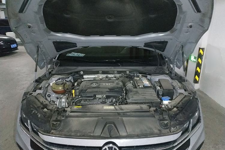 Used Volkswagen FAW-Volkswagen CC 2021 380TSI Striking Edition Engine Bay