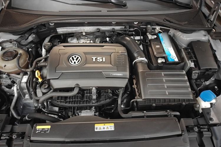 Used Volkswagen FAW-Volkswagen CC 2021 380TSI Striking Edition Engine Bay
