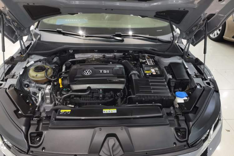 Used Volkswagen FAW-Volkswagen CC 2021 380TSI Striking Edition Engine Bay