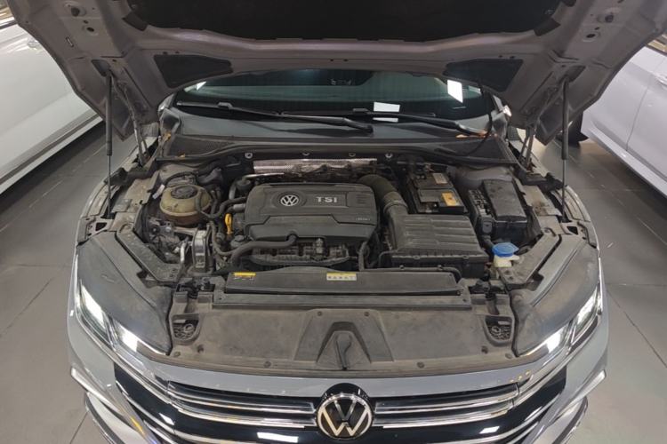 Used Volkswagen FAW-Volkswagen CC 2021 Estate Car 380TSI Vizion Edition Engine Bay