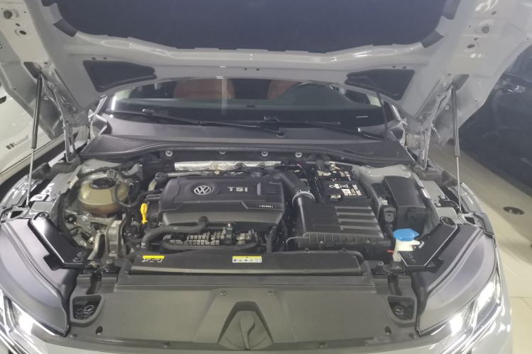 Used Volkswagen FAW-Volkswagen CC 2021 Estate Car 380TSI Vizion Edition Engine Bay