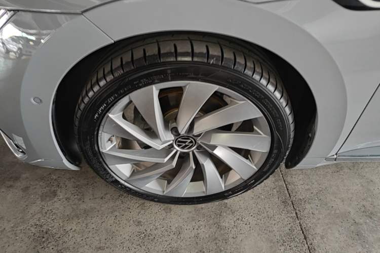 Used Volkswagen FAW-Volkswagen CC 2021 380TSI Striking Edition Exterior 4