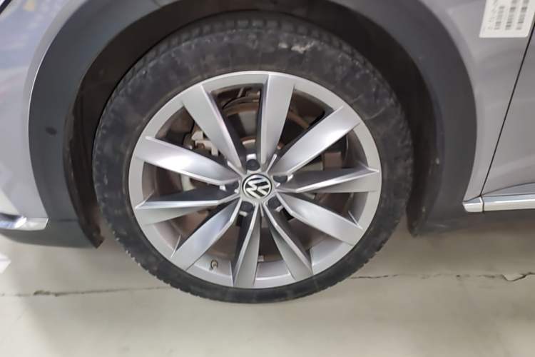 Used Volkswagen FAW-Volkswagen CC 2021 Estate Car 380TSI Vizion Edition Exterior 4
