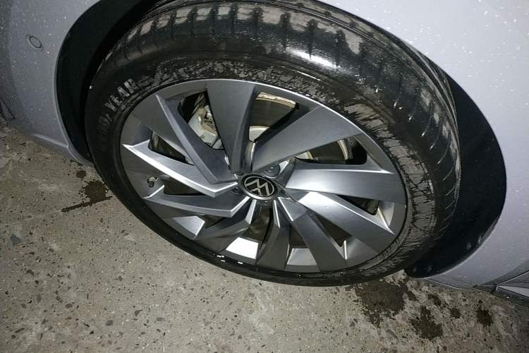 Used Volkswagen FAW-Volkswagen CC 2021 380TSI Striking Edition Exterior 4
