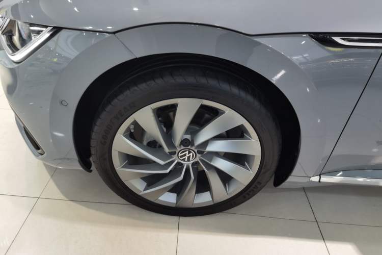Used Volkswagen FAW-Volkswagen CC 2021 380TSI Striking Edition Exterior 4
