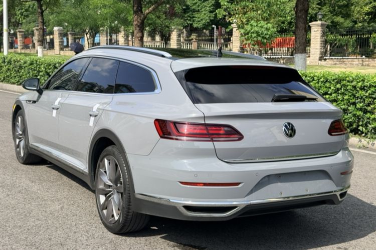 Used Volkswagen FAW-Volkswagen CC 2021 Estate Vehicle 380TSI Vizzion Edition Exterior 7