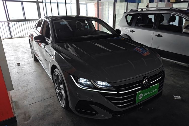 Used Volkswagen FAW-Volkswagen CC 2021 380TSI Striking Edition Front Right 45 Deg