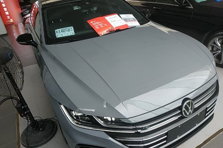 Used Volkswagen FAW-Volkswagen CC 2021 380TSI Striking Edition Front Right 45 Deg