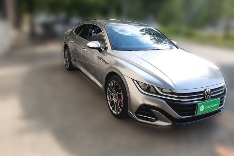 Used Volkswagen FAW-Volkswagen CC 2021 380TSI Striking Edition Front Right 45 Deg