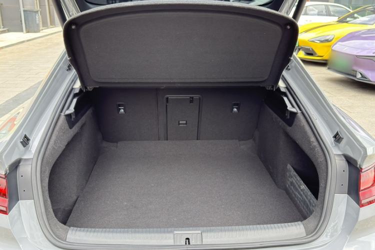 Used Volkswagen FAW-Volkswagen CC 2021 380TSI Striking Edition Interior 10
