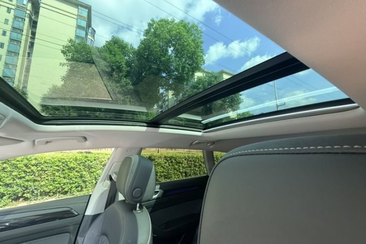 Used Volkswagen FAW-Volkswagen CC 2021 Estate Vehicle 380TSI Vizzion Edition Interior 14