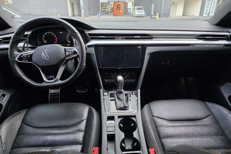 Used Volkswagen FAW-Volkswagen CC 2021 380TSI Striking Edition Interior 2