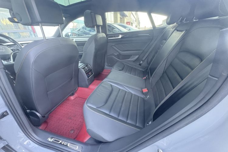 Used Volkswagen FAW-Volkswagen CC 2021 380TSI Striking Edition Interior 3