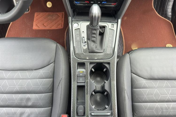 Used Volkswagen FAW-Volkswagen CC 2021 380TSI Striking Edition Interior 5