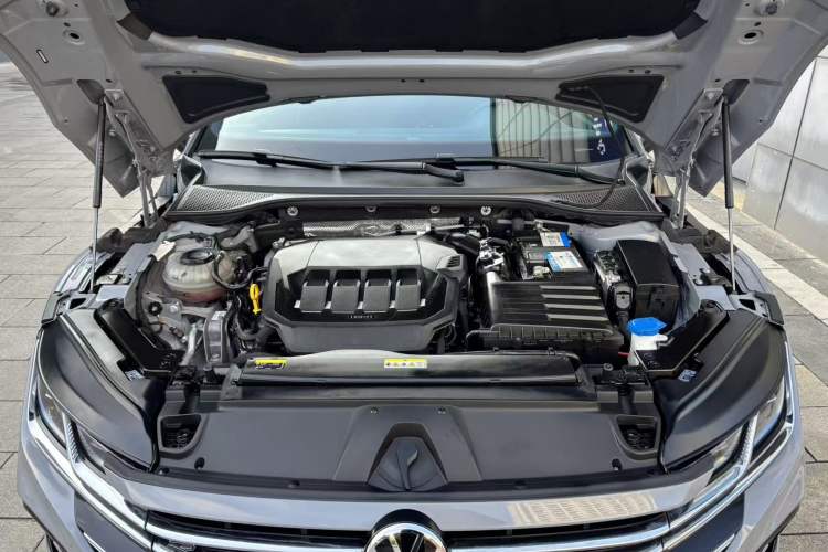Used Volkswagen FAW-Volkswagen CC 2021 330TSI Ignite Edition Interior 5