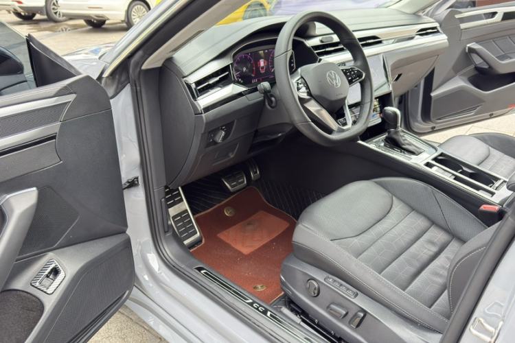 Used Volkswagen FAW-Volkswagen CC 2021 380TSI Striking Edition Interior 6