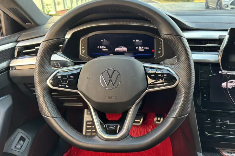 Used Volkswagen FAW-Volkswagen CC 2021 330TSI Ignite Edition Interior 6