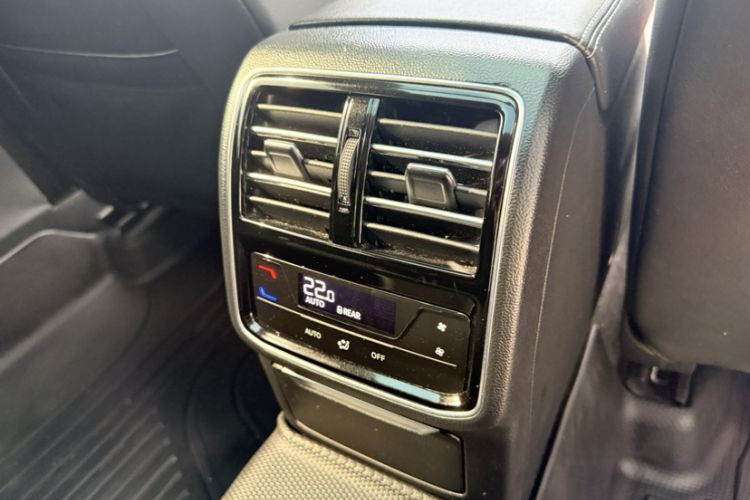 Used Volkswagen FAW-Volkswagen CC 2021 Estate Vehicle 380TSI Vizzion Edition Interior 8