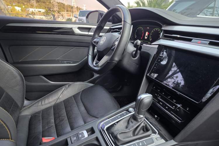 Used Volkswagen FAW-Volkswagen CC 2021 380TSI Striking Edition Interior 9