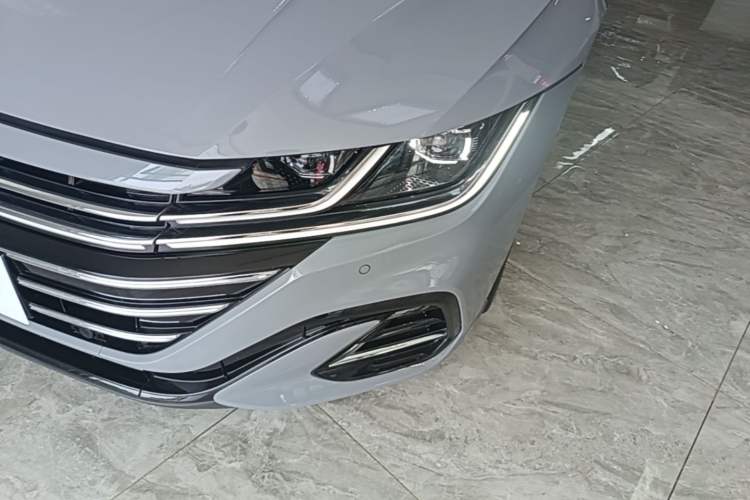 Used Volkswagen FAW-Volkswagen CC 2021 380TSI Striking Edition Left Front Headlight