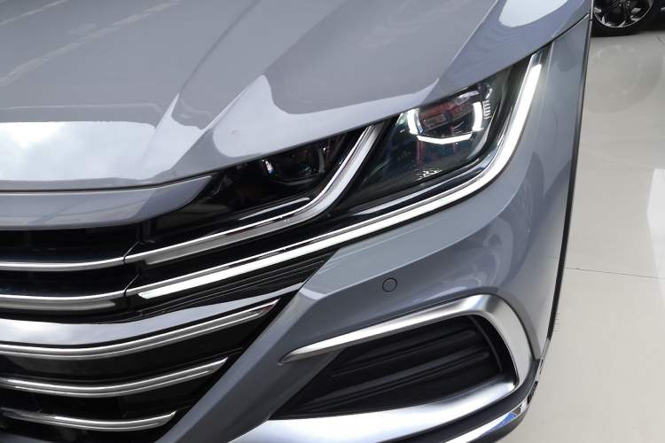 Used Volkswagen FAW-Volkswagen CC 2021 Estate Car 380TSI Vizion Edition Left Front Headlight