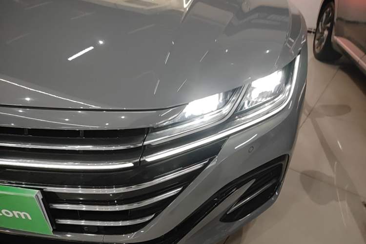 Used Volkswagen FAW-Volkswagen CC 2021 380TSI Striking Edition Left Front Headlight