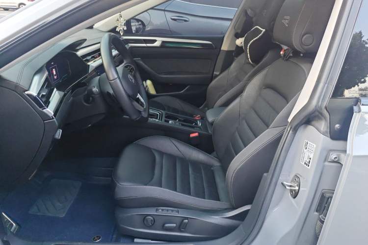 Used Volkswagen FAW-Volkswagen CC 2021 380TSI Striking Edition Left Front Seat